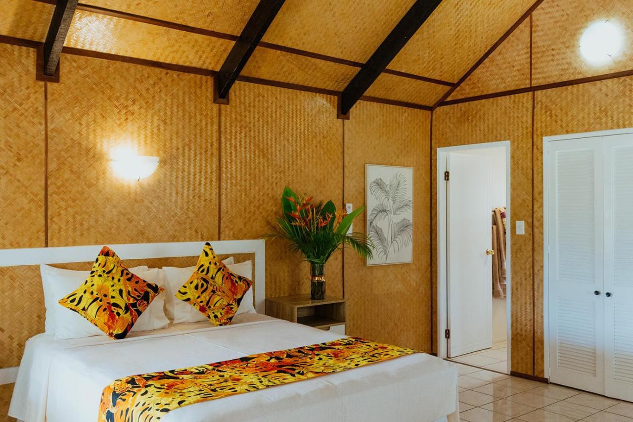 Hotel Tai Roto Bay Arutanga Exterior foto